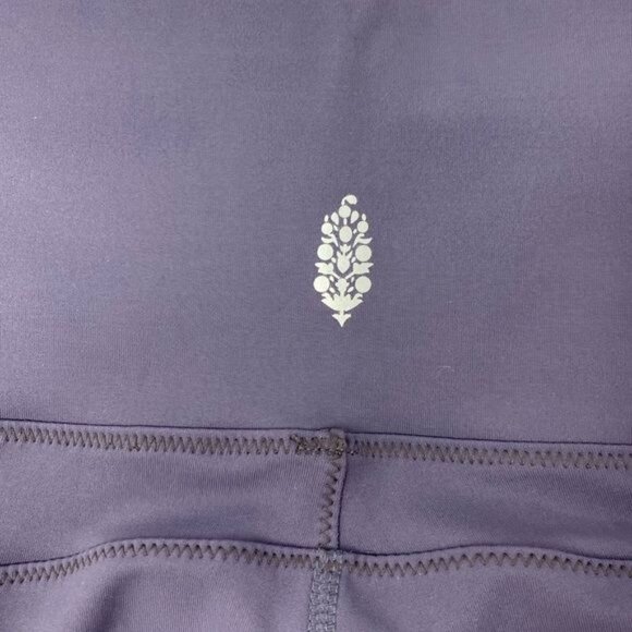 Free People Movement High Rise Fiesta Leggings in Purple Size Small NWOT - Picture 7 of 11
